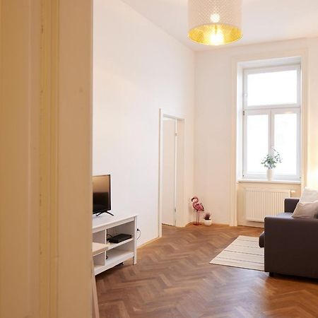 Hernalser Gürtel I by EasyB&B Wien Eksteriør billede