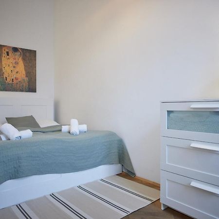 Hernalser Gürtel I by EasyB&B Wien Eksteriør billede