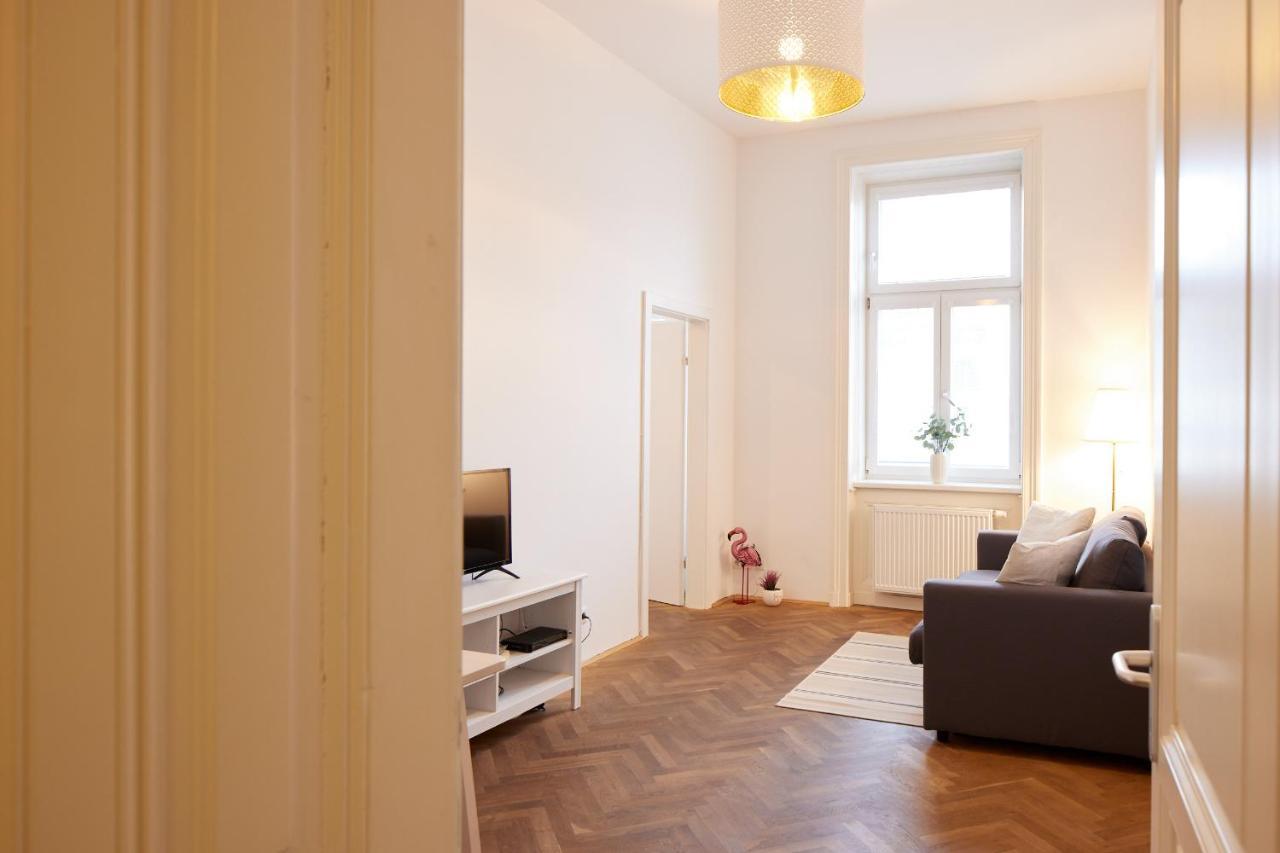 Hernalser Gürtel I by EasyB&B Wien Eksteriør billede