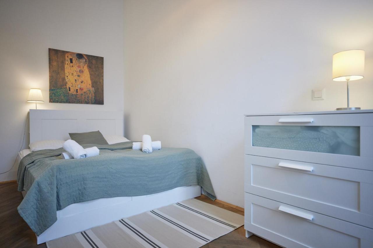 Hernalser Gürtel I by EasyB&B Wien Eksteriør billede
